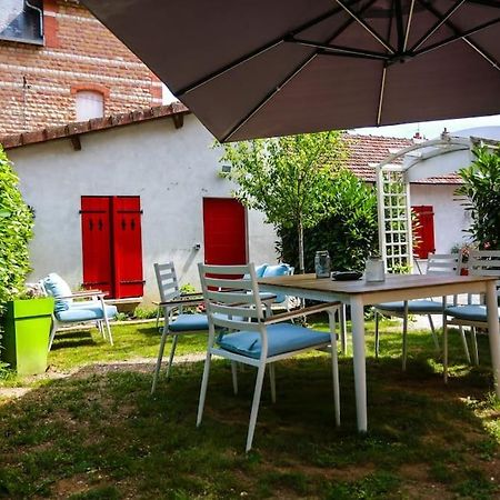 F3 80 M2 Longere Plain Pied Au Centre Auxonne. Villa Dış mekan fotoğraf