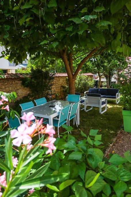 F3 80 M2 Longere Plain Pied Au Centre Auxonne. Villa Dış mekan fotoğraf