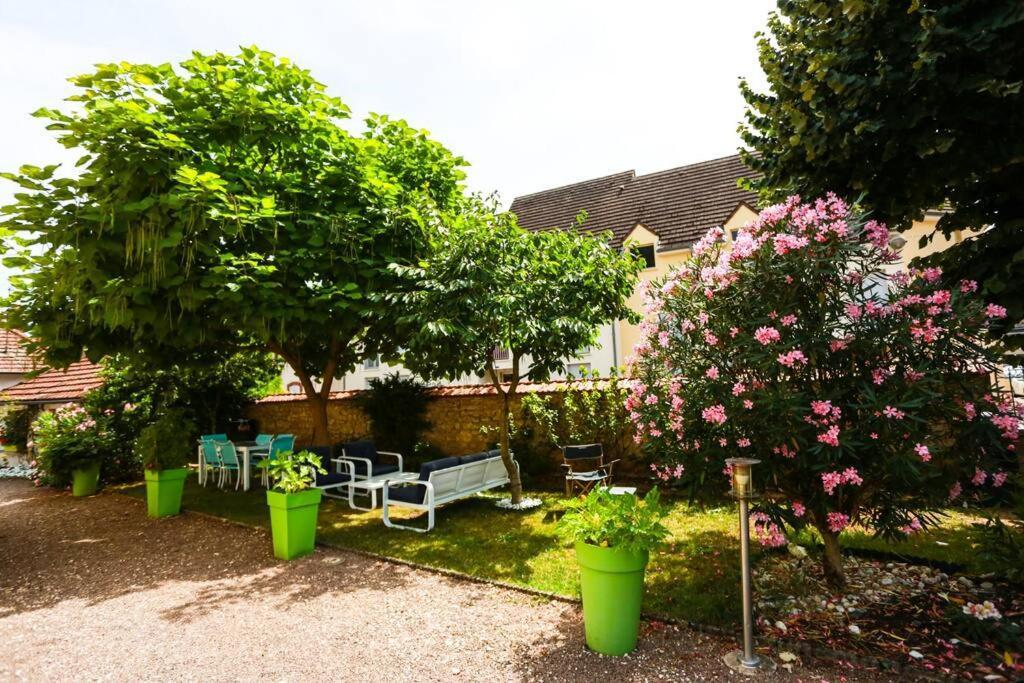 F3 80 M2 Longere Plain Pied Au Centre Auxonne. Villa Dış mekan fotoğraf