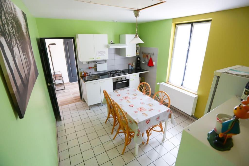 F3 80 M2 Longere Plain Pied Au Centre Auxonne. Villa Dış mekan fotoğraf