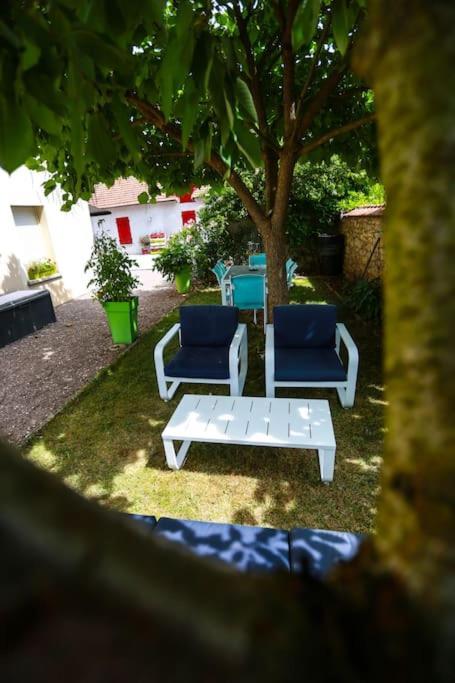 F3 80 M2 Longere Plain Pied Au Centre Auxonne. Villa Dış mekan fotoğraf